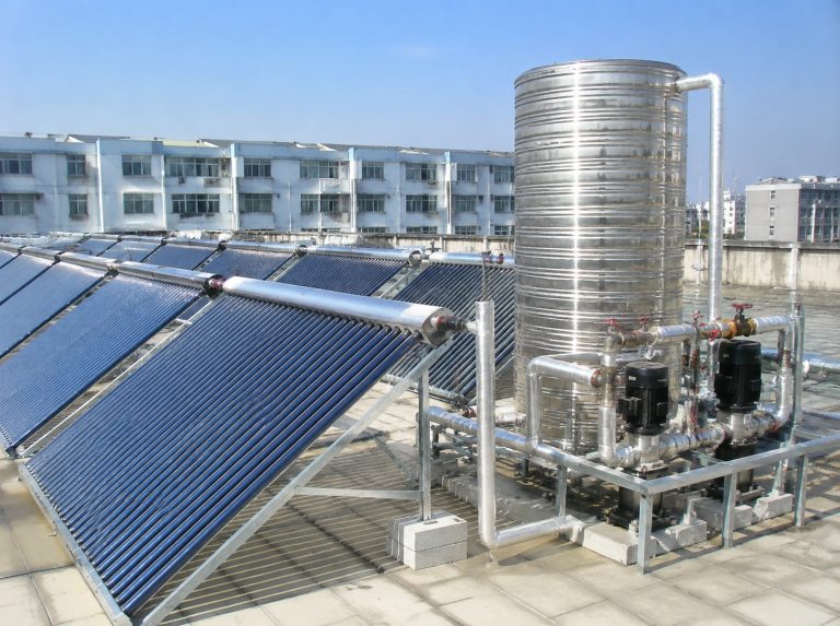 槐荫区商用大容量真空管太阳能热水系统
